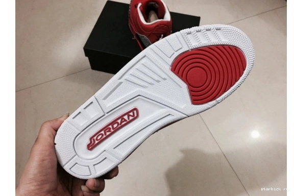 3 JORDAN RETRO AIR 580775-601 88 580775-601 1002